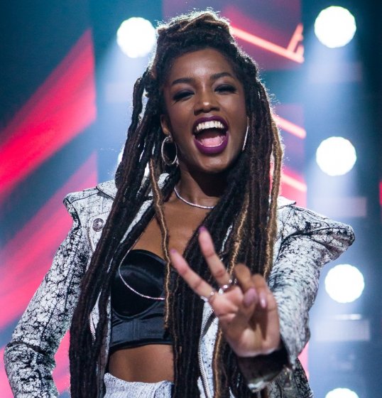 IZA confirma que estará novamente como jurada no The Voice 2020