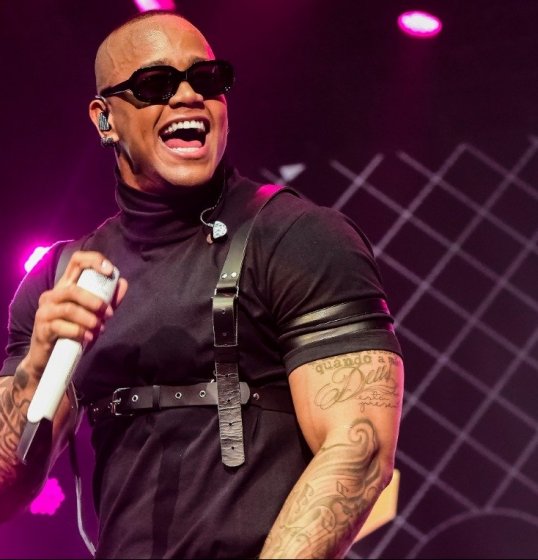 Léo Santana lança nova música de Trabalho Léo Santana lança nova música de Trabalho