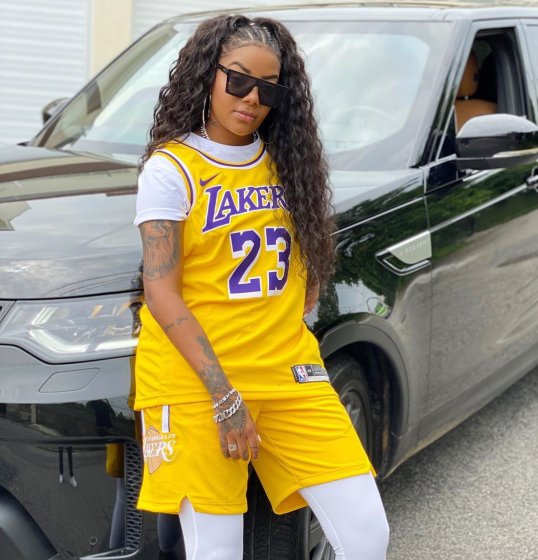 Ludmilla compra carro de luxo: Ludmilla compra carro de luxo: