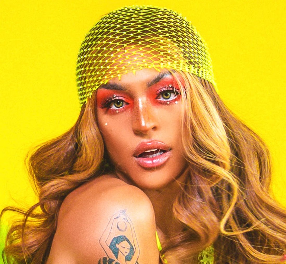 Pabllo Vittar lança versão [Pabllo Vittar lança versão