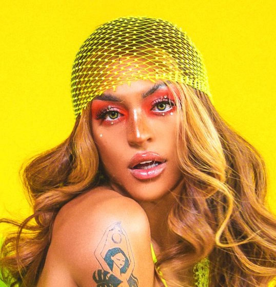 Pabllo Vittar lança versão Pabllo Vittar lança versão