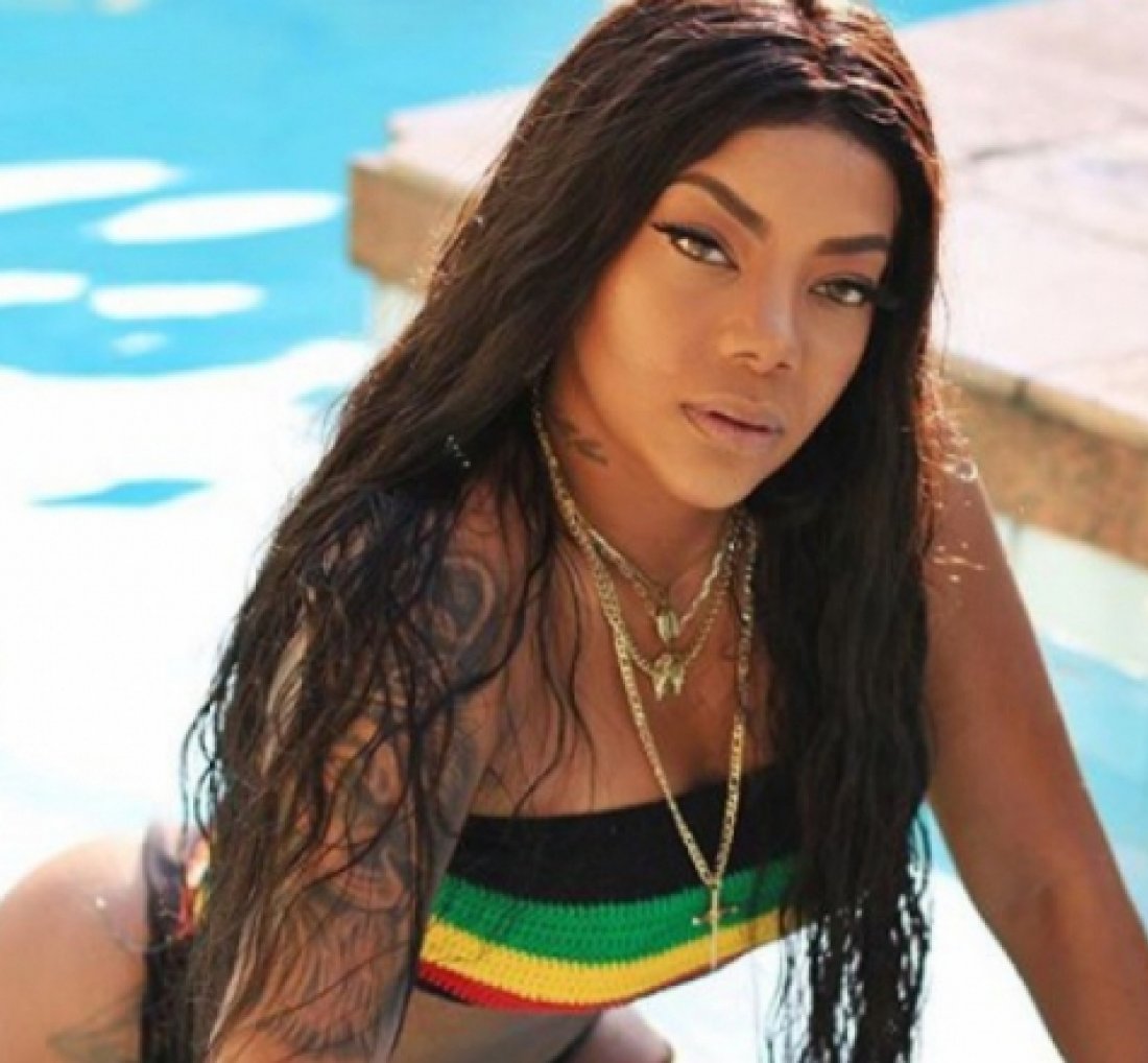 Ludmilla faz versão da música [Ludmilla faz versão da música