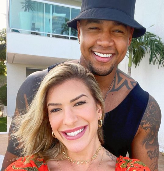 Léo Santana e Lore Improta falam sobre as idas e voltas do relacionamento Léo Santana e Lore Improta falam sobre as idas e voltas do relacionamento