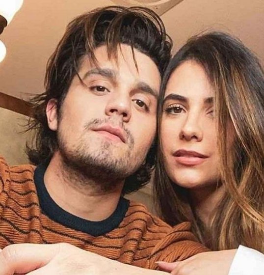 Jade Magalhães confirma término de noivado com Luan Santana