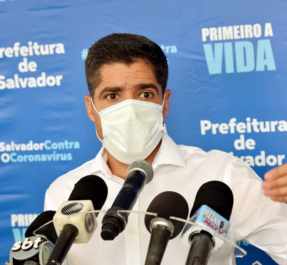 O prefeito de Salvador ACM Neto cancela [O prefeito de Salvador ACM Neto cancela