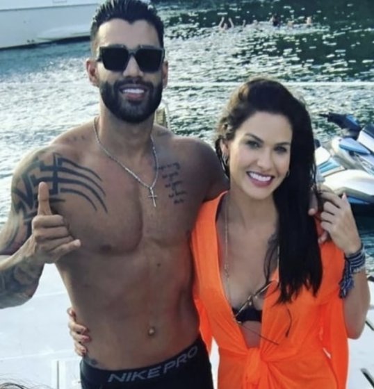 Eles estão de volta? Gusttavo Lima e Andressa Suita são vistos juntos em lancha 