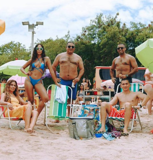 Novo clipe de Anitta contará com a presença da família Novo clipe de Anitta contará com a presença da família