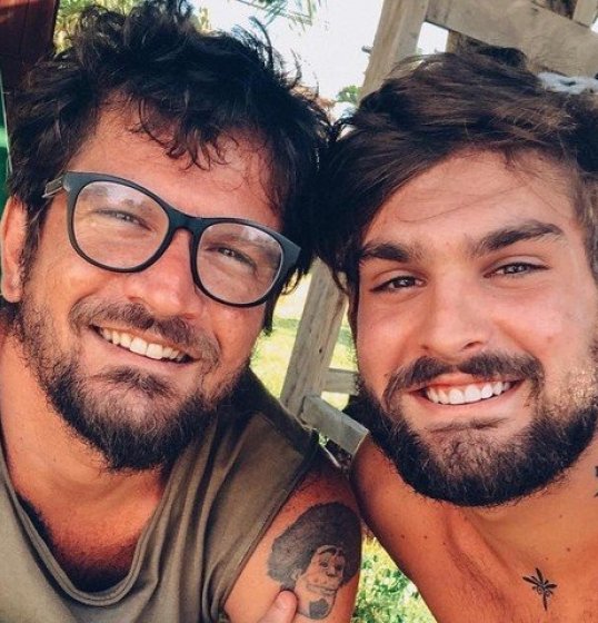 “Filhos da Bahia” vão homenagear Axé Music “Filhos da Bahia” vão homenagear Axé Music