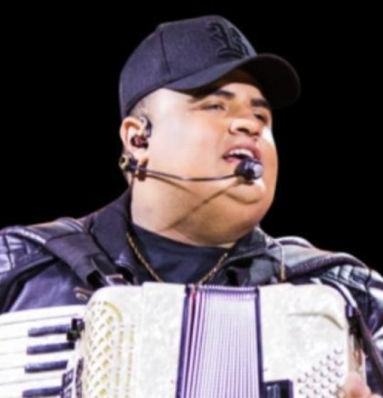 Tarcísio do Acordeon divulga data do primeiro show na Bahia