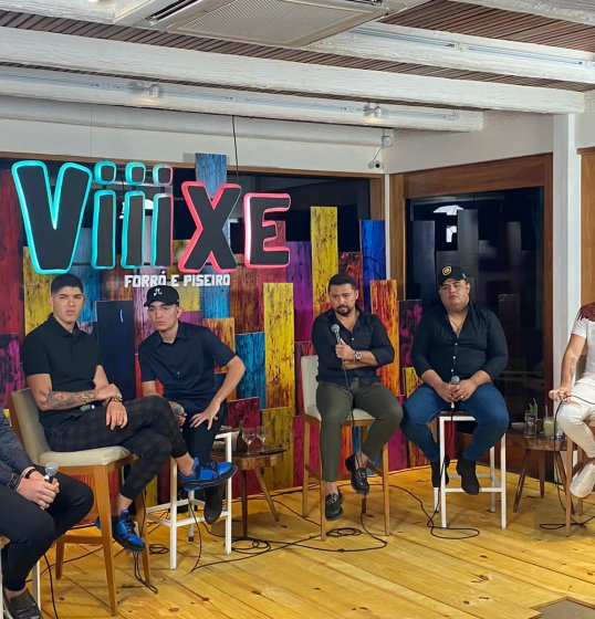 Viiixe! Forró e Piseiro! - grandes nomes da música nacional se unem para evento Viiixe! Forró e Piseiro! - grandes nomes da música nacional se unem para evento