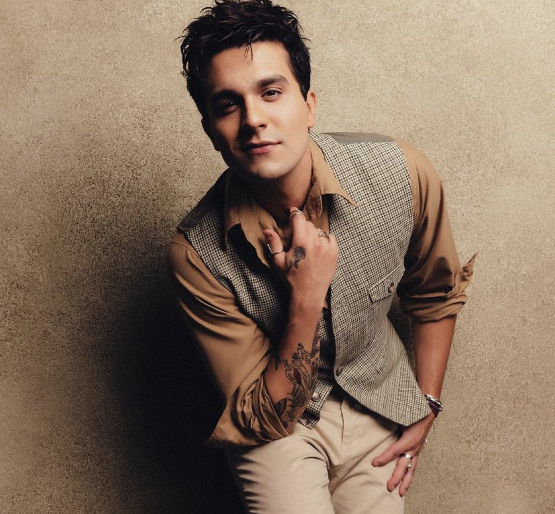 Luan Santana lança [Luan Santana lança