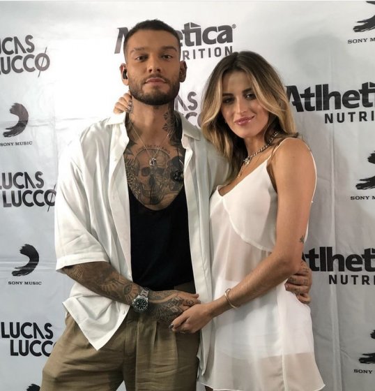Lucas Lucco anuncia fim do relacionamento com Lorena Carvalho 
