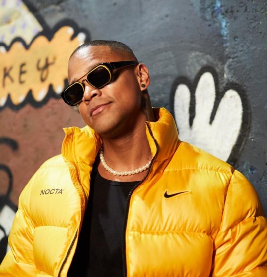 Léo Santana lança clipe gravado na comunidade do Vidigal, no Rio de Janeiro Léo Santana lança clipe gravado na comunidade do Vidigal, no Rio de Janeiro