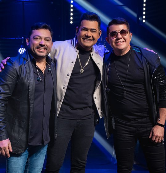 Edu e Maraial lançam faixa com Batista Lima Edu e Maraial lançam faixa com Batista Lima