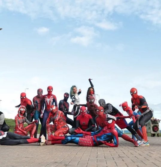 ‘Homem-Aranha: Através do Aranhaverso’ estreia em Salvador com o maior encontro de ‘Miranhas’ do Nordeste ‘Homem-Aranha: Através do Aranhaverso’ estreia em Salvador com o maior encontro de ‘Miranhas’ do Nordeste