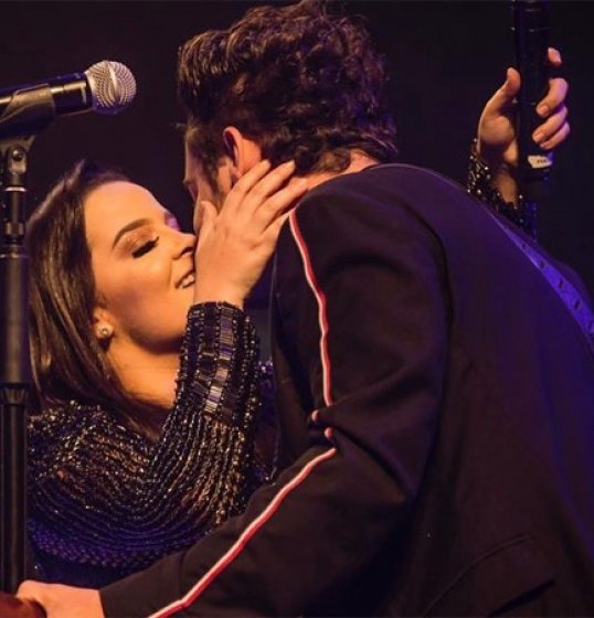 Fernando Zor recebe “chega mais” de Maiara Fernando Zor recebe “chega mais” de Maiara