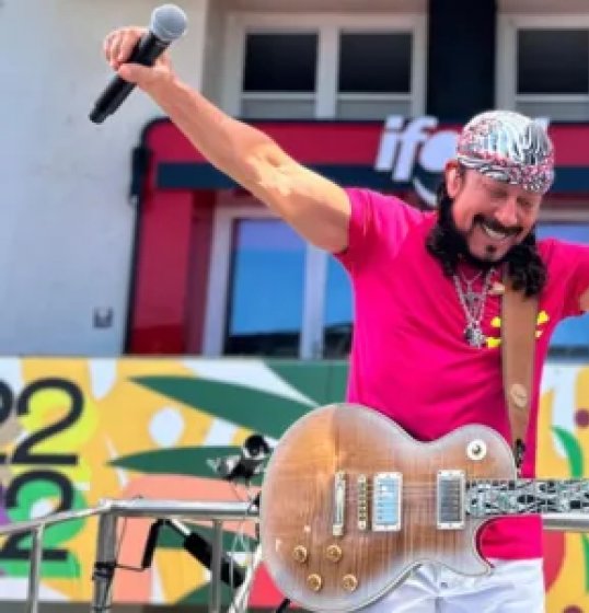 Banda Teto Preto sofre censura em festival de música em Brasília - Mobile