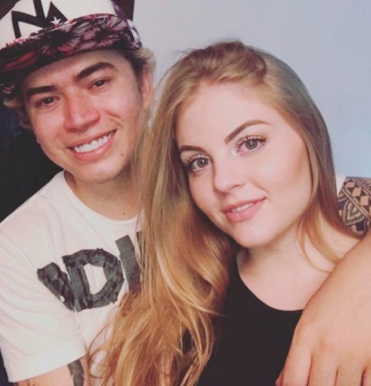 Whindersson Nunes recebe apoio de Luisa Sonza Whindersson Nunes recebe apoio de Luisa Sonza