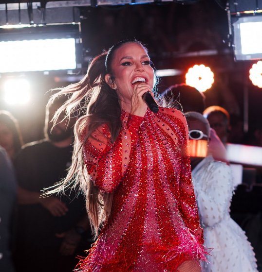 Assista ao registro inédito do começo da carreira de Ivete Sangalo