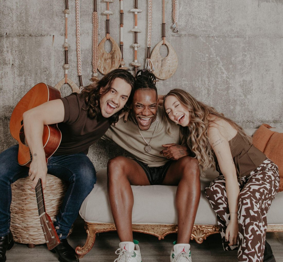 Duo MAR ABERTO se une a Pelé MilFlows no lançamento da inédita [Duo MAR ABERTO se une a Pelé MilFlows no lançamento da inédita