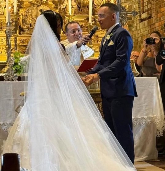 João Gomes e Ary Mirelle se casam em castelo com famosos presentes João Gomes e Ary Mirelle se casam em castelo com famosos presentes