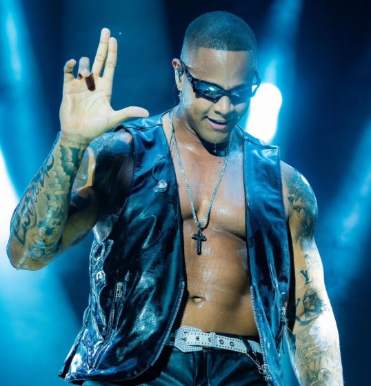 Léo Santana faz estreia no Afropunk Salvador Léo Santana faz estreia no Afropunk Salvador