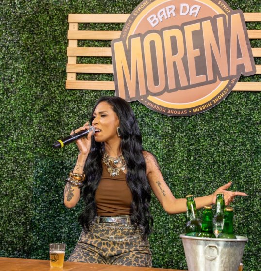 [Symone Morena lança parte 1 do audiovisual ‘Bar da Morena’, nesta sexta, 06, nas plataformas digitais]