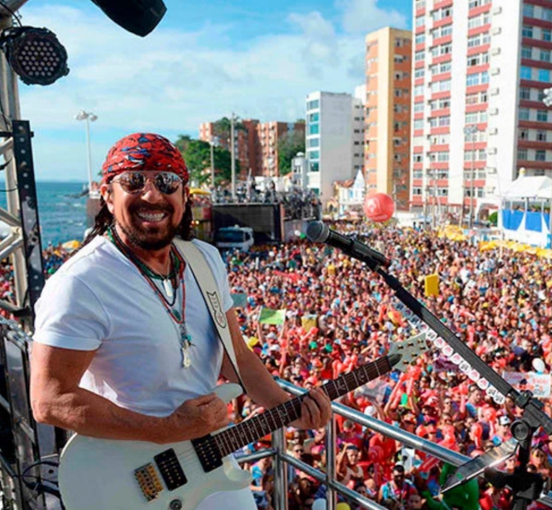 [Não perca a temporada de festas populares em Salvador!]