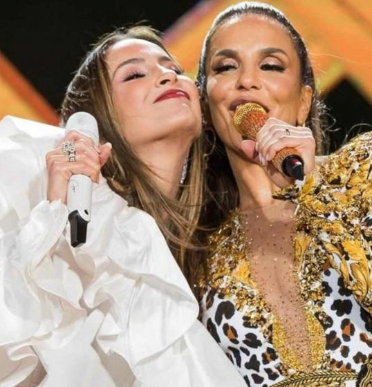 [Ivete Sangalo e Cláudia Leitte brilham no Carnaval 2025 com hits que marcaram a folia!]