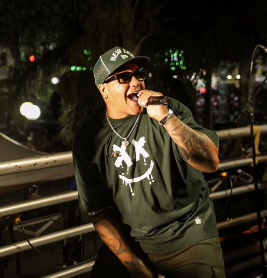 ''Hoje Vou Pagodear'' traz cantor Vitinho de volta à Salvador ''Hoje Vou Pagodear'' traz cantor Vitinho de volta à Salvador