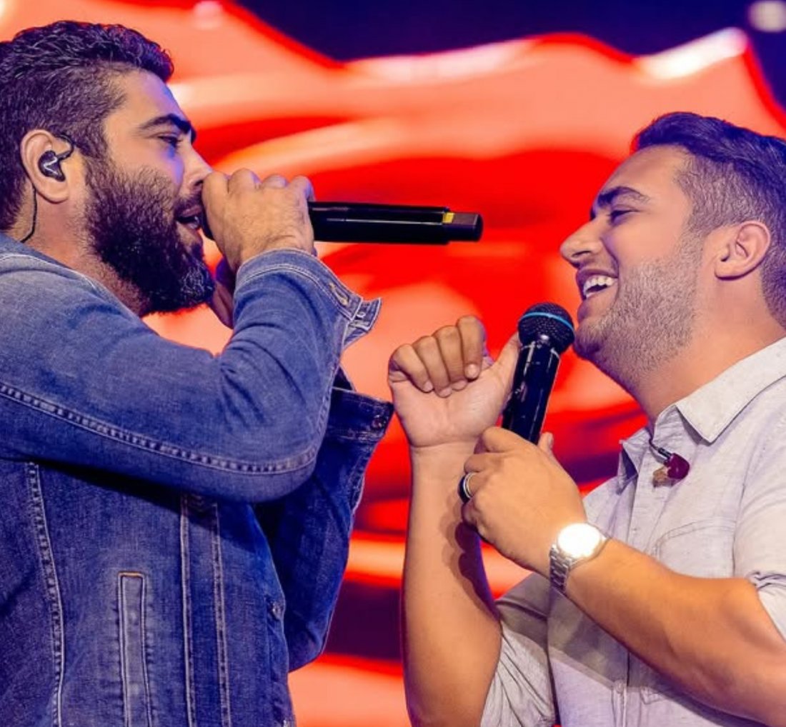[Henrique e Juliano choram ao bater recorde histórico no Allianz Parque]