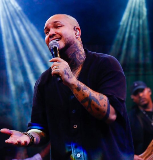 Suel traz turnê “Pôr do Suel” pela primeira vez a Salvador Suel traz turnê “Pôr do Suel” pela primeira vez a Salvador