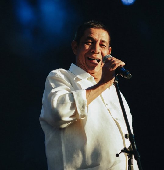 Zeca Pagodinho comemora 40 anos de carreira com show em Salvador Zeca Pagodinho comemora 40 anos de carreira com show em Salvador