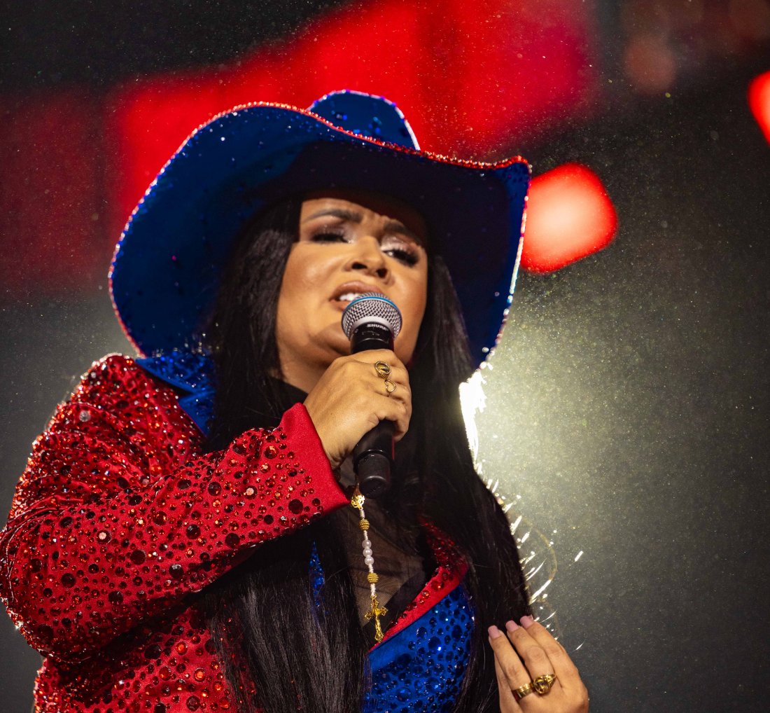 [Klessinha lança 1ª parte do DVD “Sem Tirar de Dentro” após show histórico em Manaus]