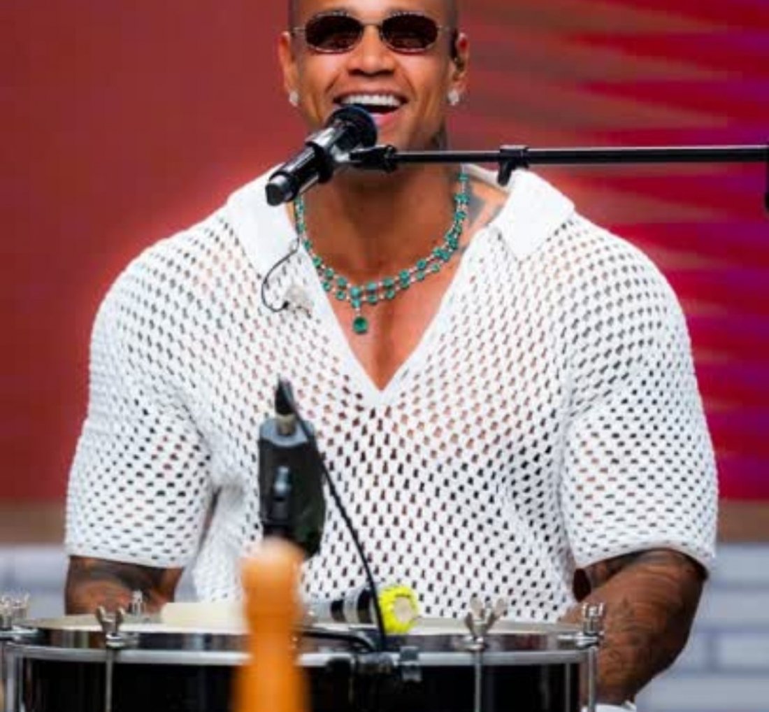 Léo Santana estreia programa na TV em dezembro com foco no pagode baiano