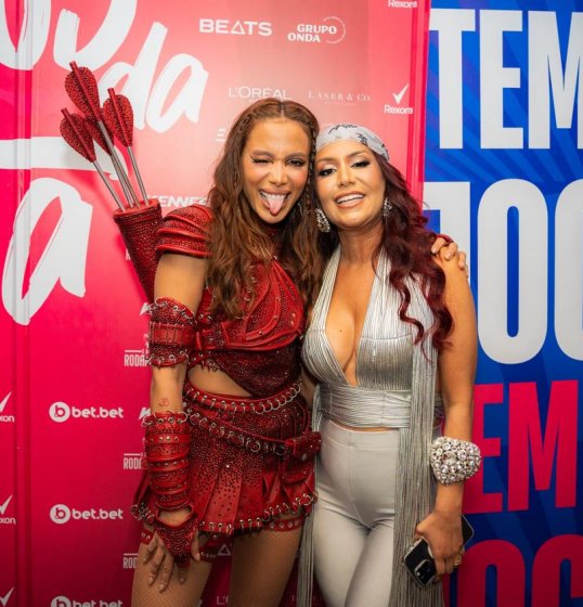 [Anitta e Priscila Senna anunciam parceria inédita na faixa “Cheio de Vontade”]