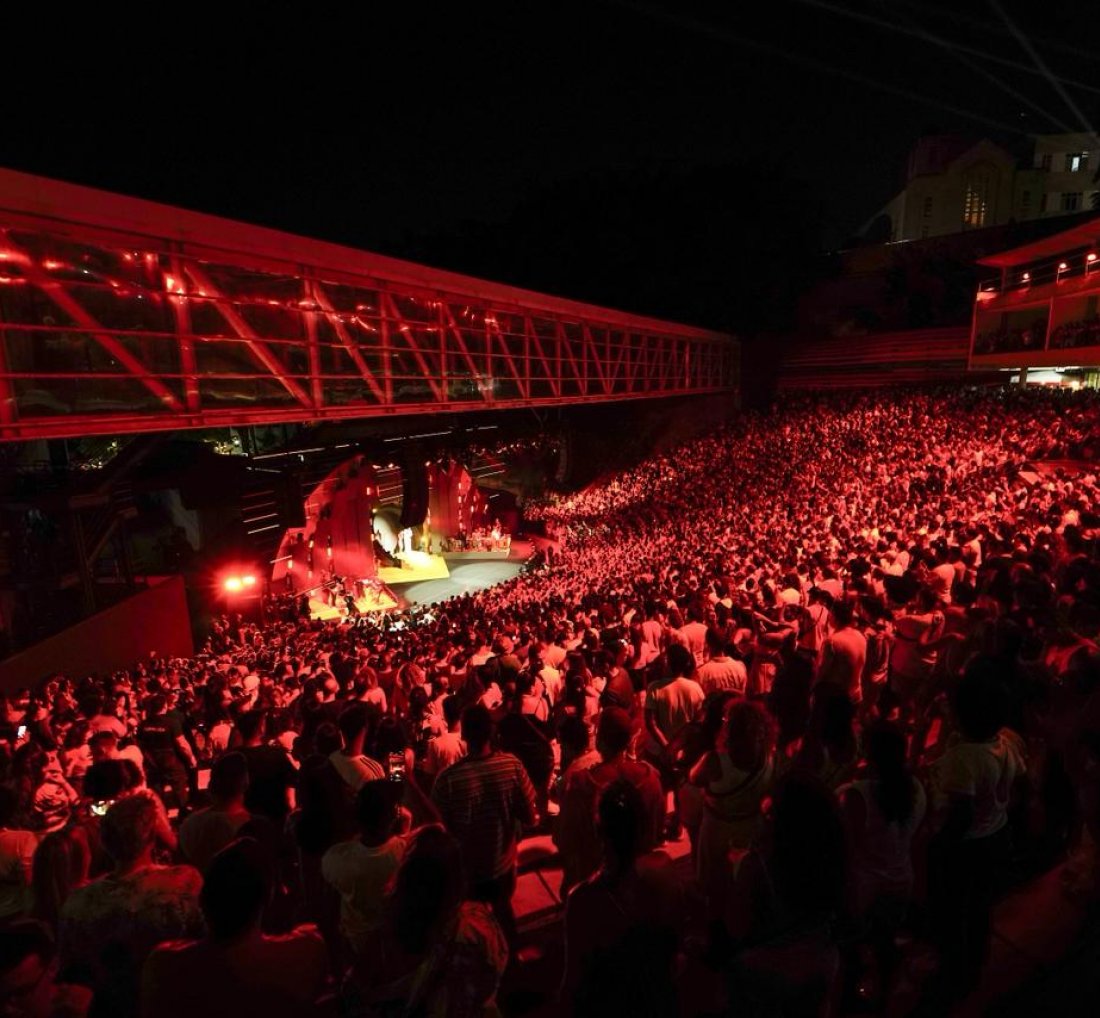 [Xanddy Harmonia grava novo audiovisual com Concha Acústica lotada]