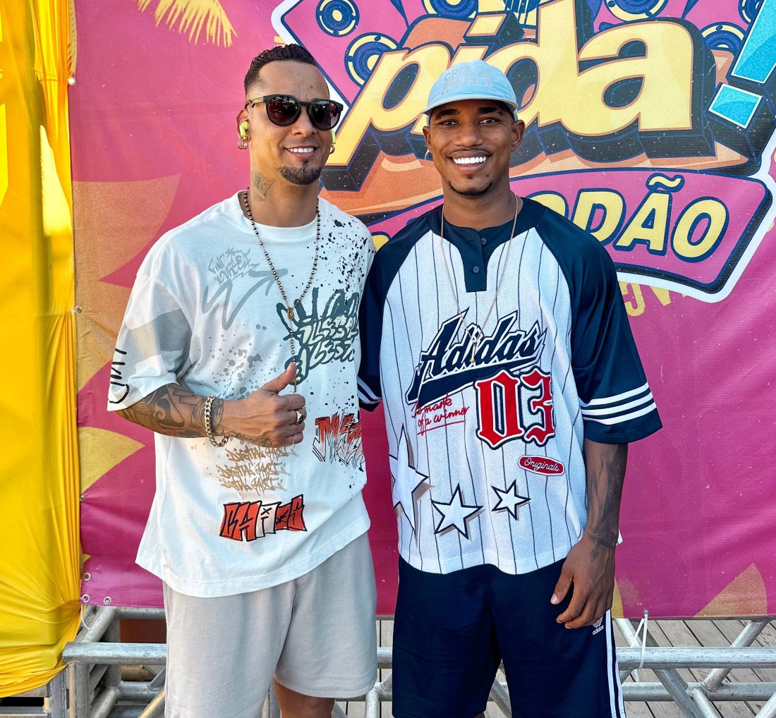 [Pida Pagodão transforma Stella Maris em palco do swing baiano]