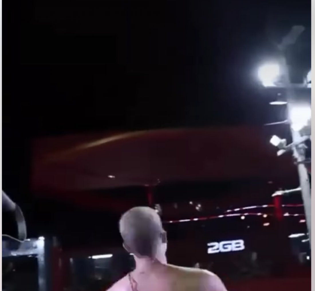 [Guga Meyra faz declaração de amor em plena avenida no Carnaval de Salvador]