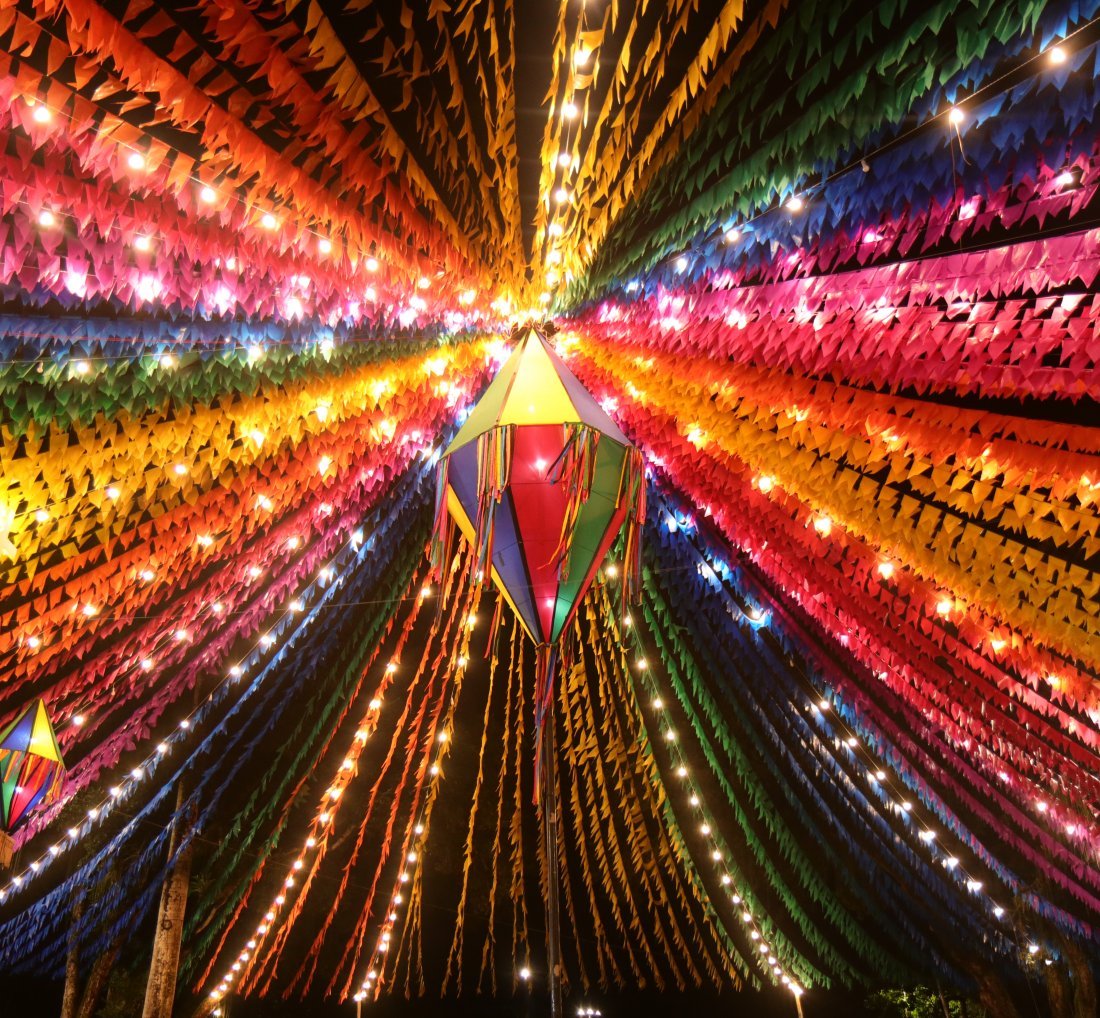 [Teto de R$ 700 mil em cachês pode deixar grandes nomes de fora do São João na Bahia]