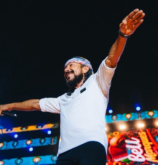 Bell Marques, Rey Vaqueiro e Mestrinho comandam primeira noite do Circuito Luiz Gonzaga no São João de Cruz Bell Marques, Rey Vaqueiro e Mestrinho comandam primeira noite do Circuito Luiz Gonzaga no São João de Cruz