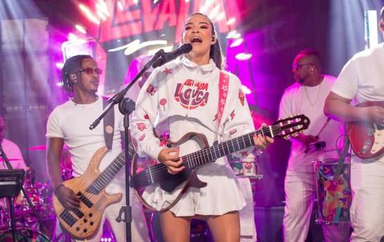[Levada Louca marca retorno aos palcos com nova vocalista]