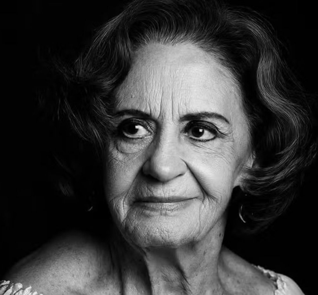 [Laura Cardoso morre aos 98 anos e deixa legado de mais de oito décadas na dramaturgia brasileira]