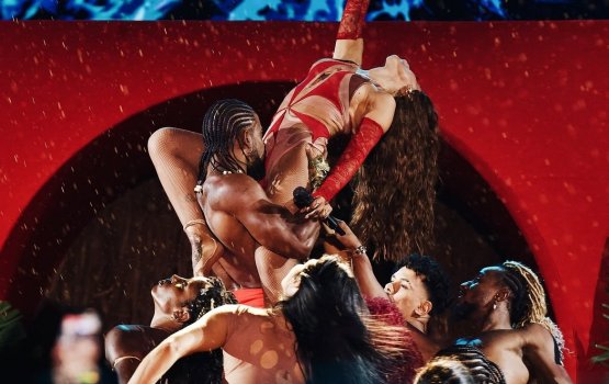 [Com ingressos esgotados, Anitta encerra turnê ‘Equilibrivm’ com show em Salvador]