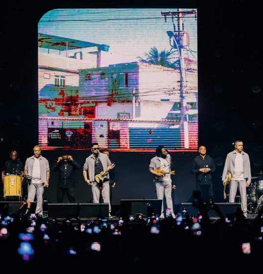 [Tava Escrito reúne Xande de Pilares, Revelação, Ivete e Sorriso Maroto neste sábado em Salvador]