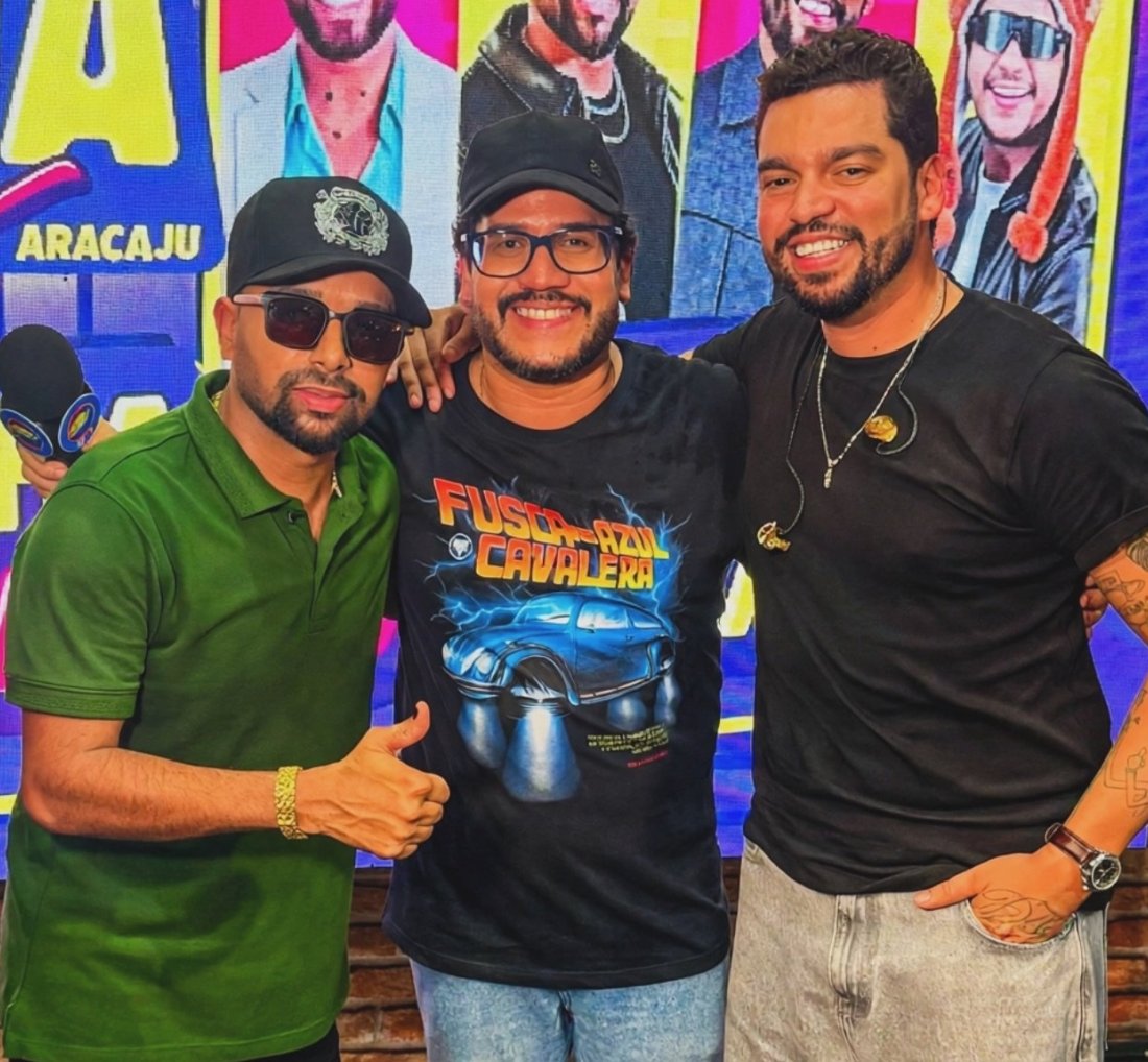 [Unha Pintada e Devinho Novaes fazem pocket show em shopping de Aracaju antes do Unha Prime]