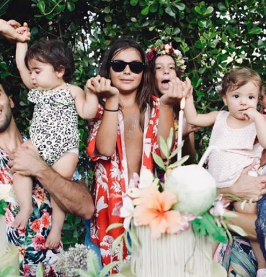Ivete compartilha vídeo das gêmeas e encanta a web Ivete compartilha vídeo das gêmeas e encanta a web