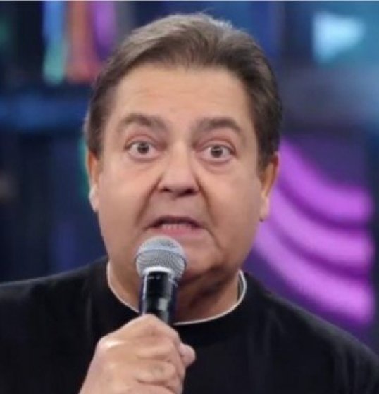 Em foto rara, Faustão aparece com todos os filhos Em foto rara, Faustão aparece com todos os filhos