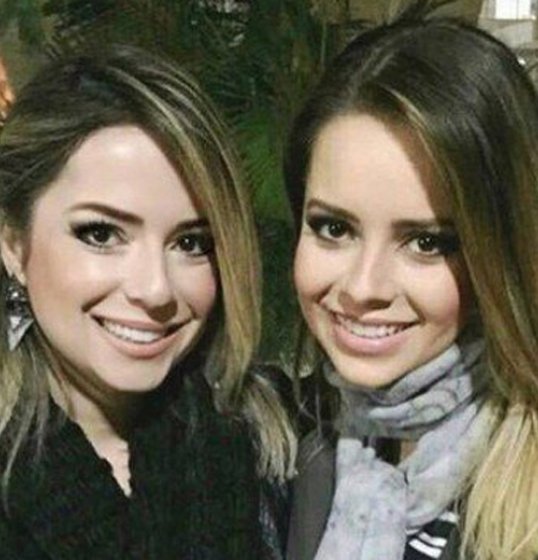 Cover oficial de Sandy faz harmonização facial para ficar mais parecida com a cantora Cover oficial de Sandy faz harmonização facial para ficar mais parecida com a cantora