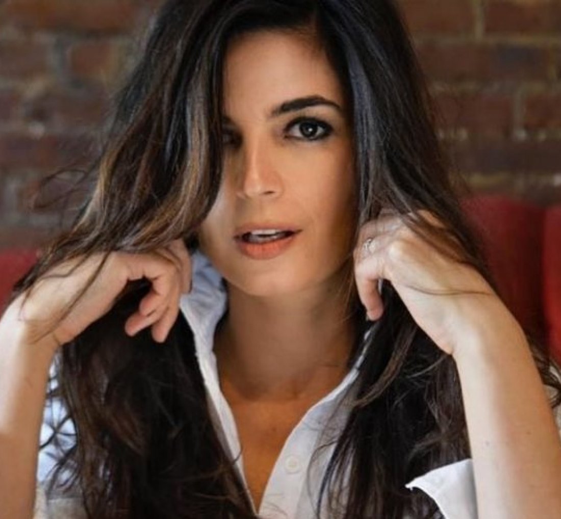Emanuelle Araujo revela incômodo com boatos de affairs com outras mulheres: [Emanuelle Araujo revela incômodo com boatos de affairs com outras mulheres: